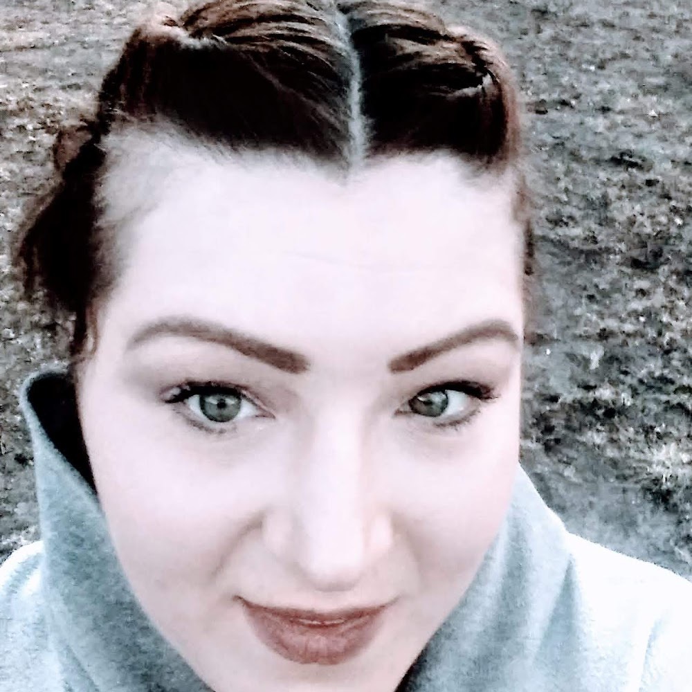 Meet your Posher, Dawn